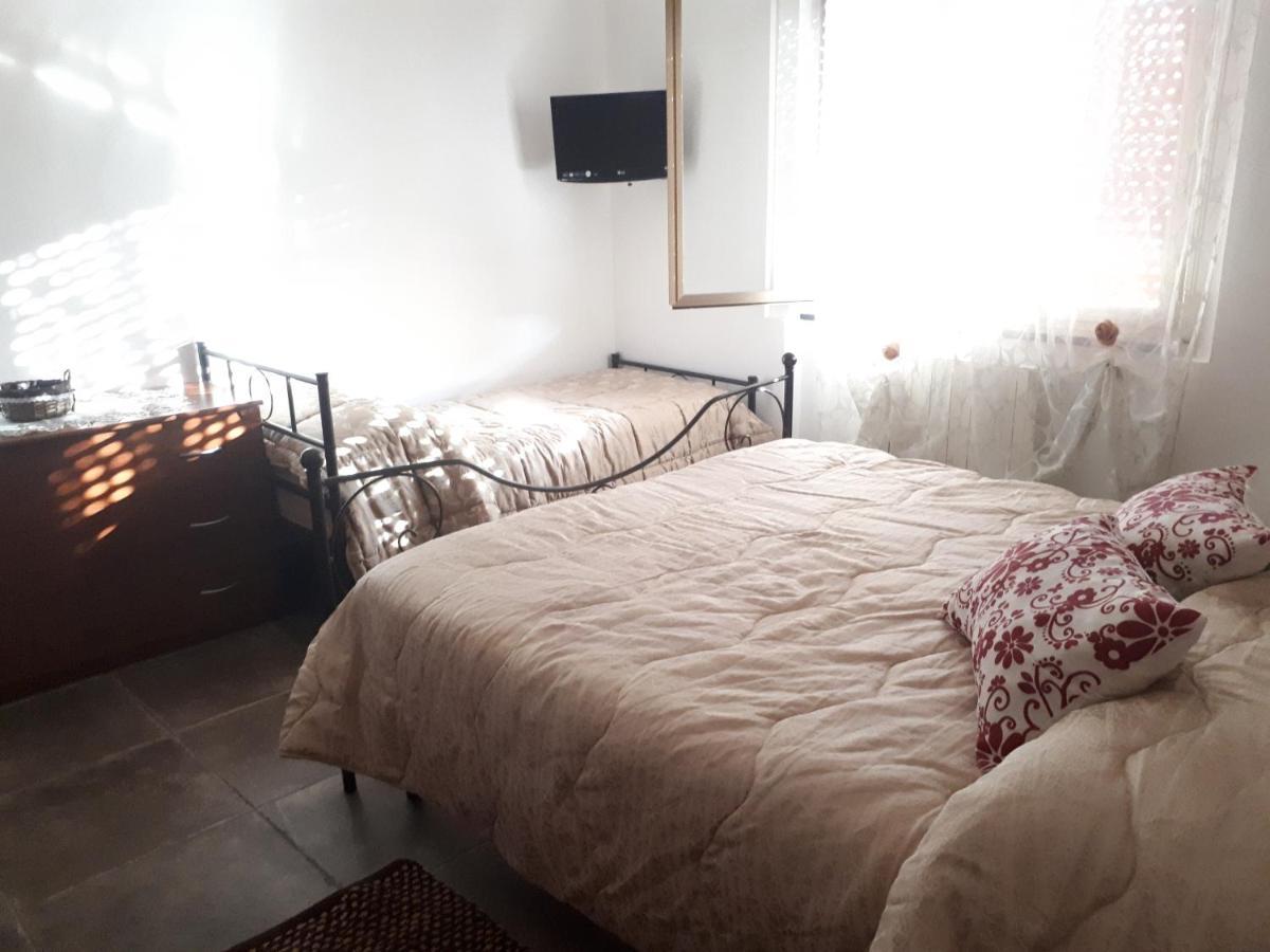 Villa Miriade B&B パエストゥム エクステリア 写真
